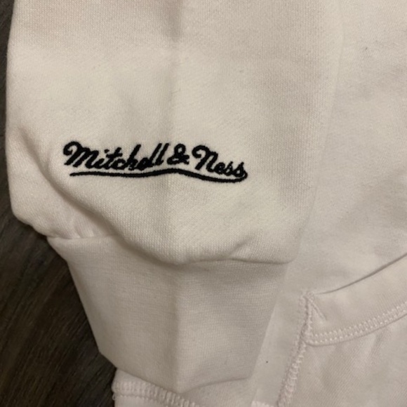 Mitchell & Ness Space Jam Tune Squad Shadow White Hooded Sweatshirt - Lola NWT - Picture 5 of 6